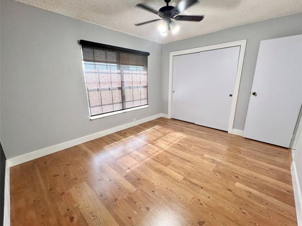 10571 Sunset Strip, Sunrise FL 33322