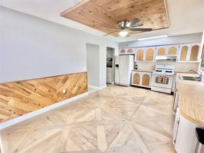 10571 Sunset Strip, Sunrise FL 33322