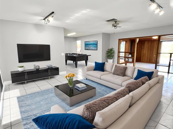 10571 Sunset Strip, Sunrise FL 33322