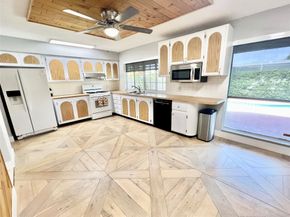 10571 Sunset Strip, Sunrise FL 33322