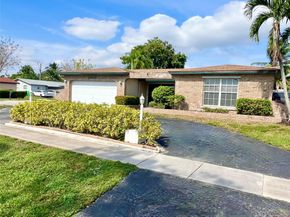 10571 Sunset Strip, Sunrise FL 33322