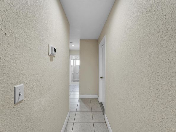 1219 Scioto Rd, North Lauderdale FL 33068