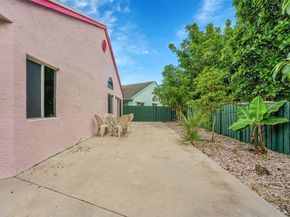 1219 Scioto Rd, North Lauderdale FL 33068