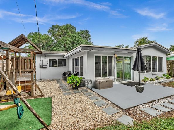 81 NW 47th Ct, Fort Lauderdale FL 33309