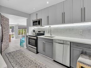 81 NW 47th Ct, Fort Lauderdale FL 33309