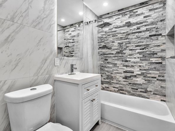 81 NW 47th Ct, Fort Lauderdale FL 33309