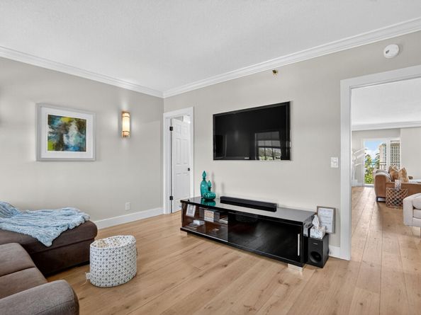 950 De Soto Rd 5A, Boca Raton FL 33432