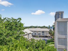 950 De Soto Rd 5A, Boca Raton FL 33432