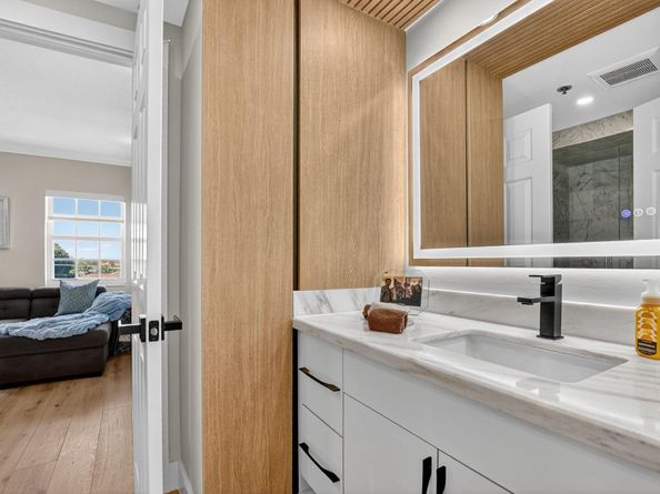 950 De Soto Rd 5A, Boca Raton FL 33432