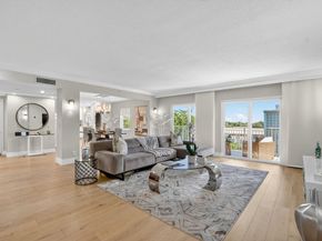 950 De Soto Rd 5A, Boca Raton FL 33432