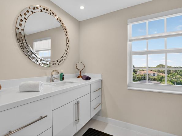 950 De Soto Rd 5A, Boca Raton FL 33432