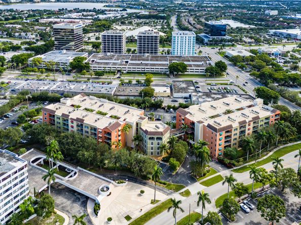 1650 Presidential Way A 302, West Palm Beach FL 33401