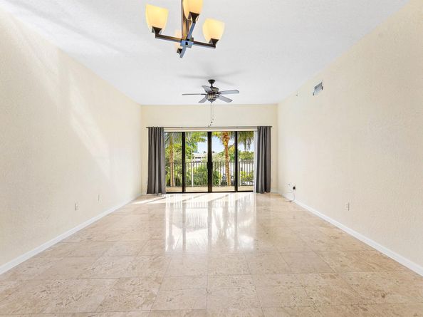 1650 Presidential Way A 302, West Palm Beach FL 33401