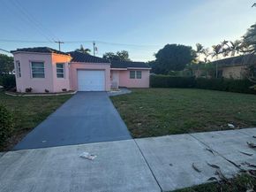 1600 Van Buren Street, Hollywood FL 33020