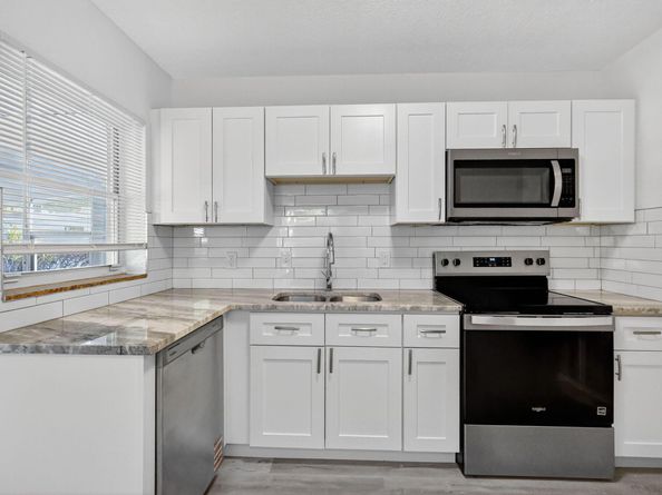 1941 Taft Street, Hollywood FL 33020