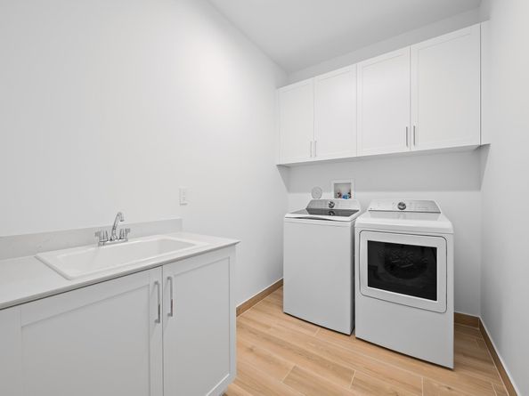 1446 SW 23rd Court, Fort Lauderdale FL 33315