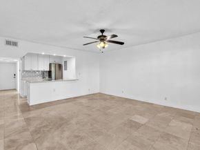 801 NE 18th Ct 103, Fort Lauderdale FL 33305