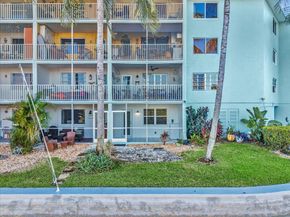 801 NE 18th Ct 103, Fort Lauderdale FL 33305