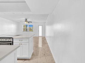 801 NE 18th Ct 103, Fort Lauderdale FL 33305