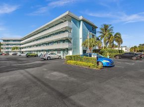 801 NE 18th Ct 103, Fort Lauderdale FL 33305