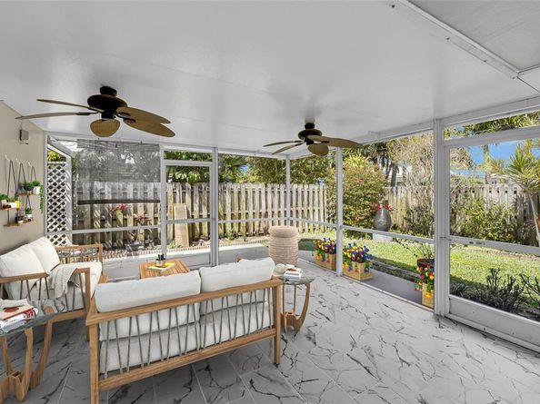 2725 SE 5th Ct, Pompano Beach FL 33062