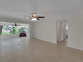 2725 SE 5th Ct, Pompano Beach FL 33062