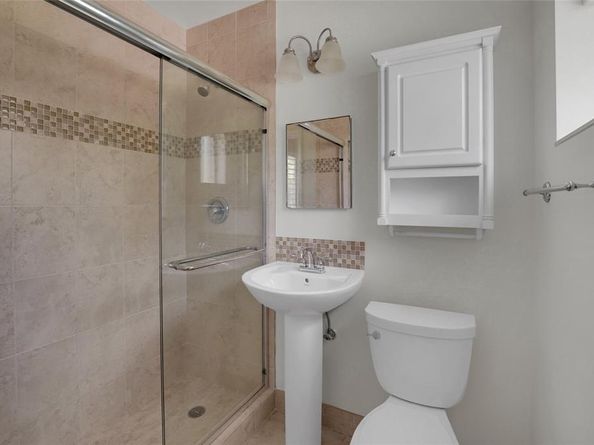 2725 SE 5th Ct, Pompano Beach FL 33062