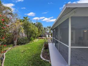 2725 SE 5th Ct, Pompano Beach FL 33062