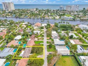 2725 SE 5th Ct, Pompano Beach FL 33062