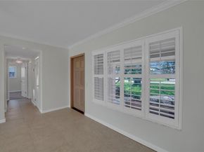 2725 SE 5th Ct, Pompano Beach FL 33062