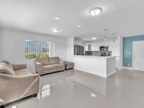 17115 NW 12th Ct, Miami FL 33169