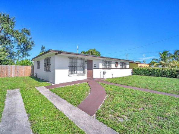 17115 NW 12th Ct, Miami FL 33169