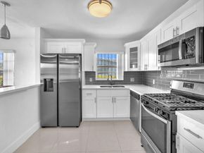 17115 NW 12th Ct, Miami FL 33169