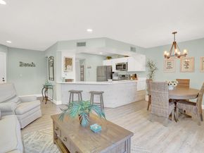 1605 S Us Highway 1 202v5, Jupiter FL 33477