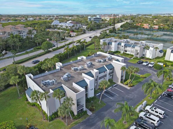 1605 S Us Highway 1 202v5, Jupiter FL 33477