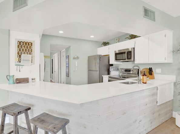 1605 S Us Highway 1 202v5, Jupiter FL 33477