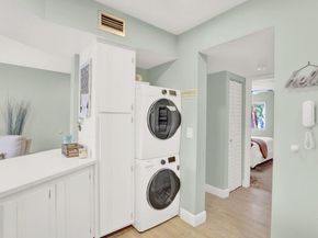 1605 S Us Highway 1 202v5, Jupiter FL 33477