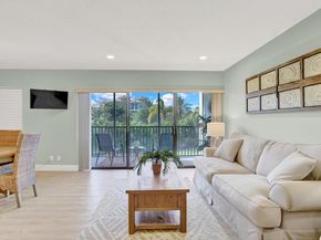 1605 S Us Highway 1 202v5, Jupiter FL 33477