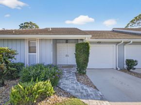 13302 Touchstone Place, Palm Beach Gardens FL 33418