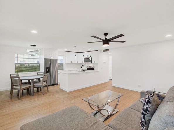 449 Normandy J, Delray Beach FL 33484