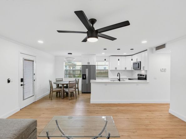 449 Normandy J, Delray Beach FL 33484