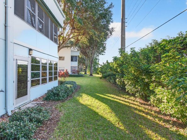 449 Normandy J, Delray Beach FL 33484