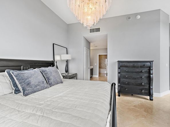 550 Okeechobee Boulevard Uph11, West Palm Beach FL 33401