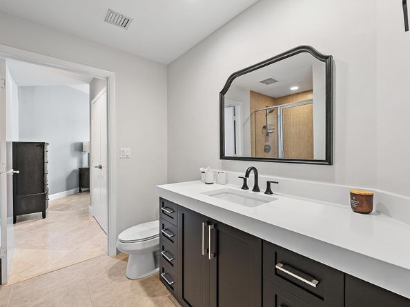 550 Okeechobee Boulevard Uph11, West Palm Beach FL 33401