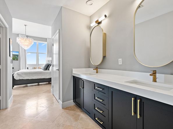 550 Okeechobee Boulevard Uph11, West Palm Beach FL 33401