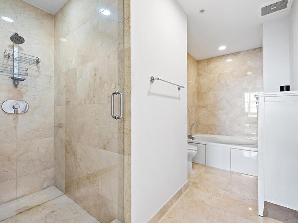 550 Okeechobee Boulevard Uph11, West Palm Beach FL 33401