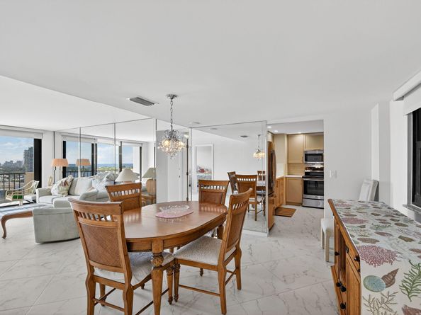 5200 N Flagler Drive SE 2006, West Palm Beach FL 33407