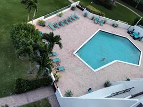 5200 N Flagler Drive SE 2006, West Palm Beach FL 33407