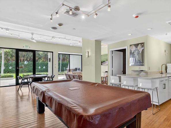 5200 N Flagler Drive SE 2006, West Palm Beach FL 33407