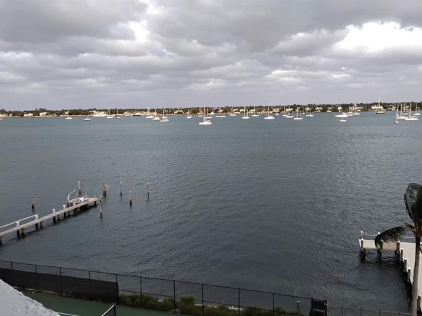 5200 N Flagler Drive SE 2006, West Palm Beach FL 33407